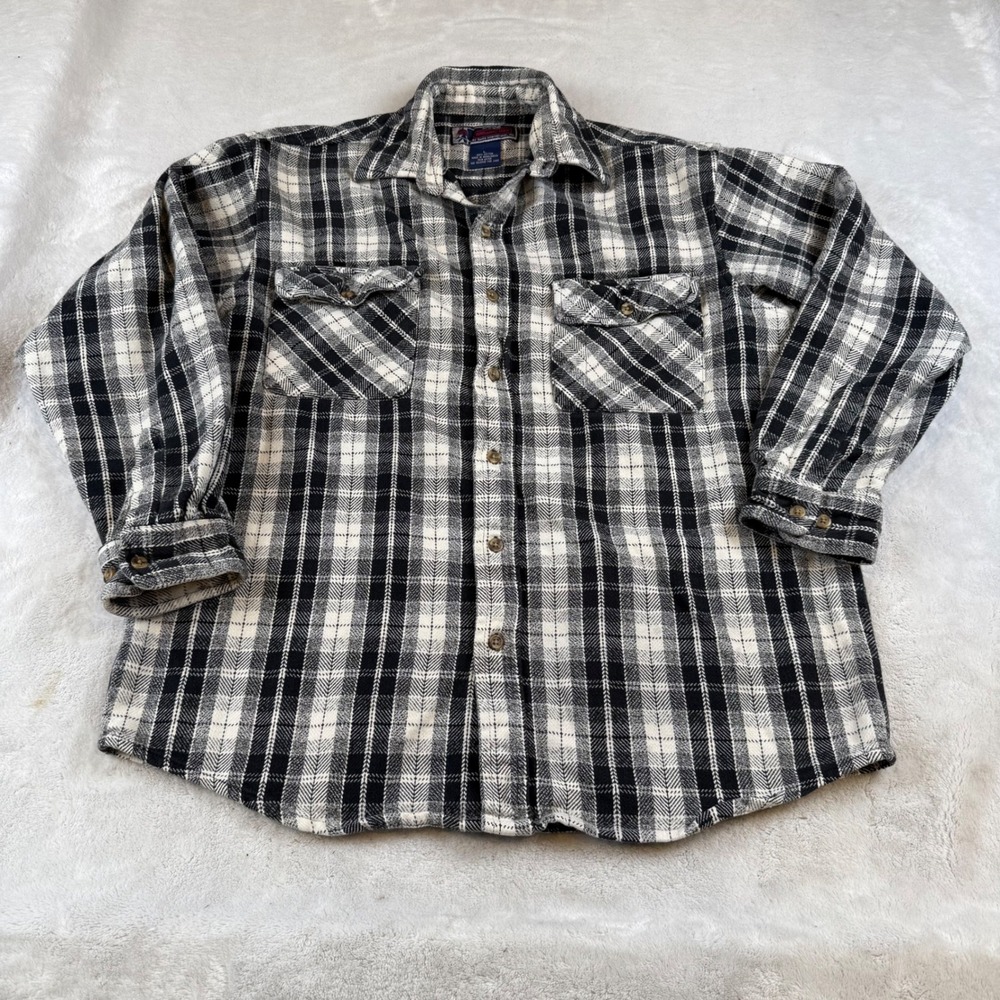 Williams Bay Mens Large Black White‎ Plaid Flannel Shirt Cotton Long Sleeve L